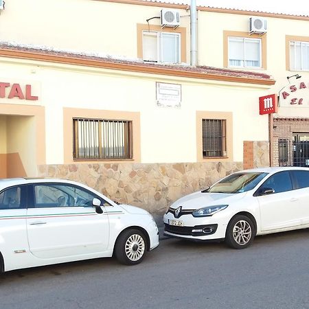 Hostal Sesena Bagian luar foto