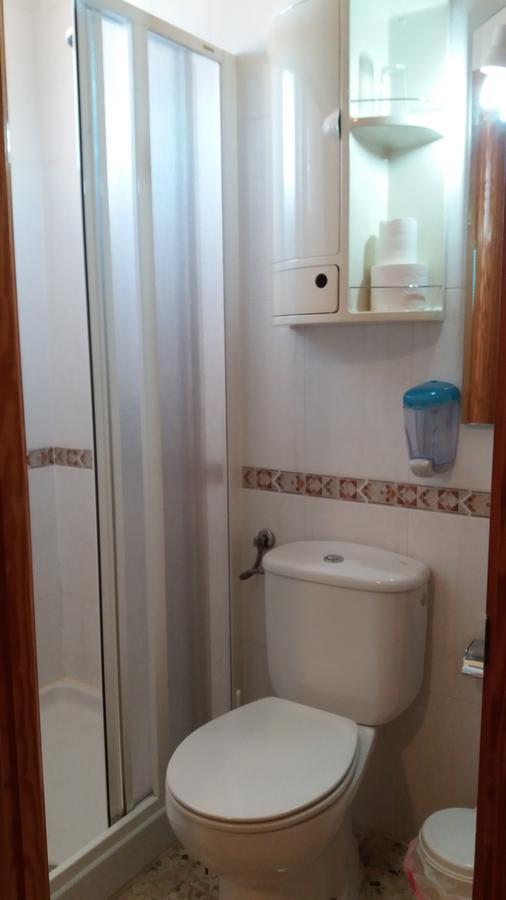 Hostal Sesena Bagian luar foto